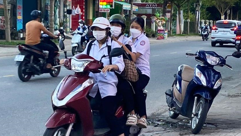 Học sinh sinh viên vi phạm giao thông sẽ thông báo về nhà trường